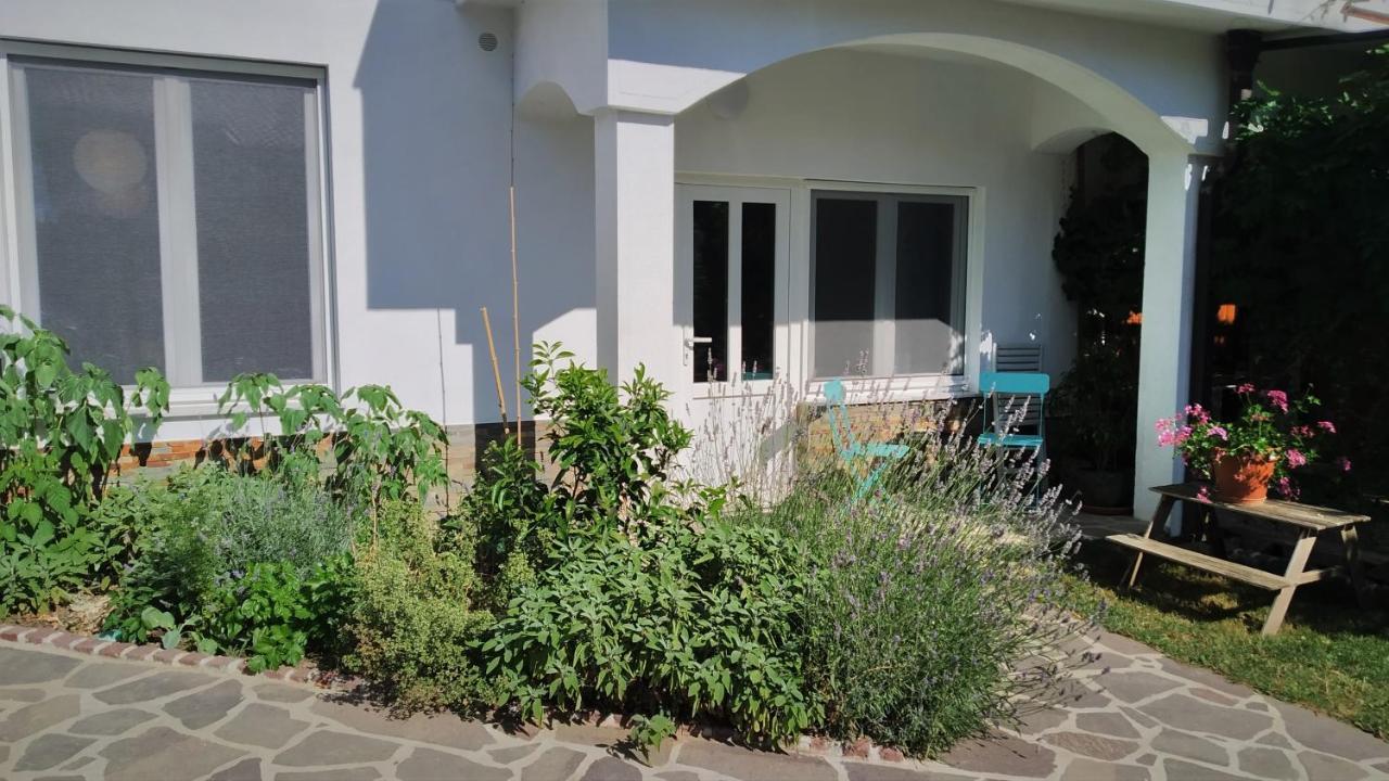 Postaja 33 Apartment Zgornje Skofije Luaran gambar