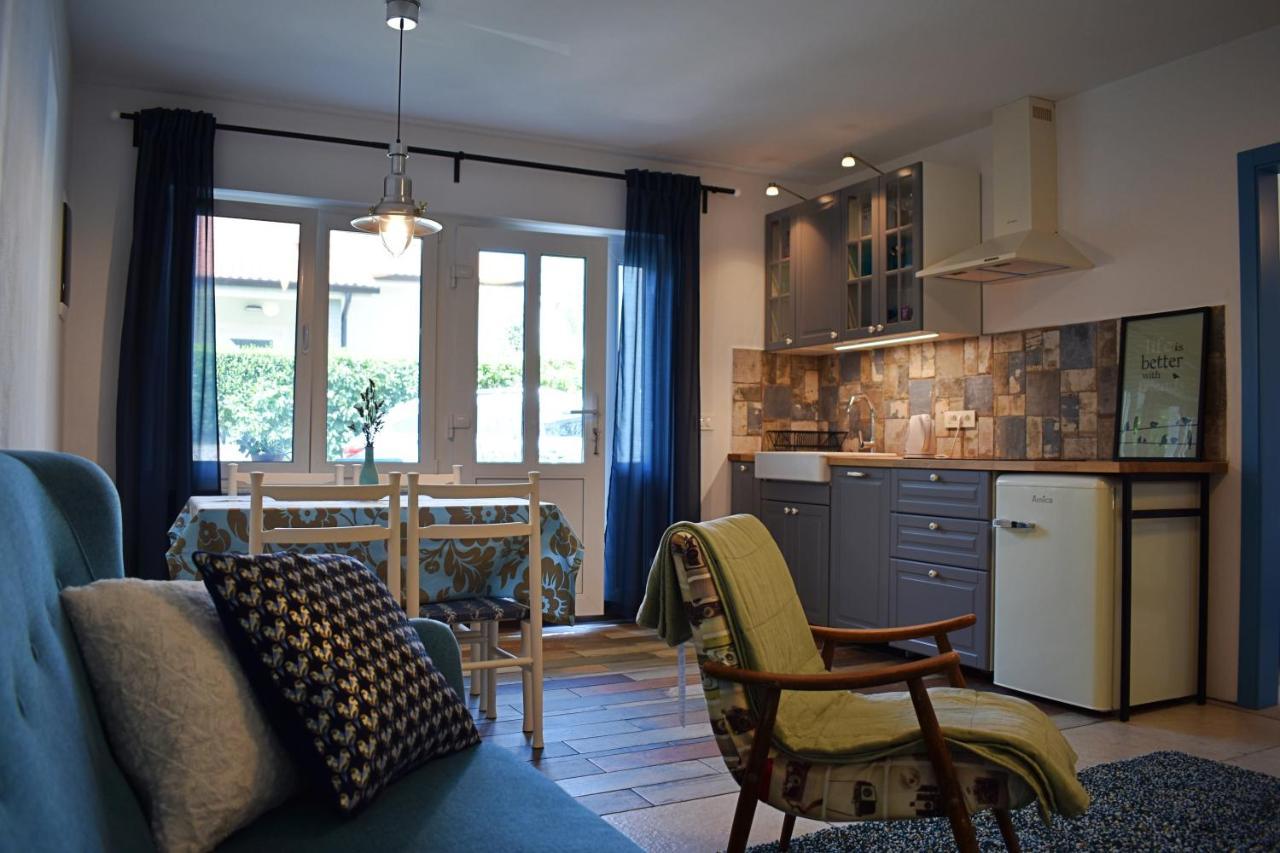 Postaja 33 Apartment Zgornje Skofije Luaran gambar